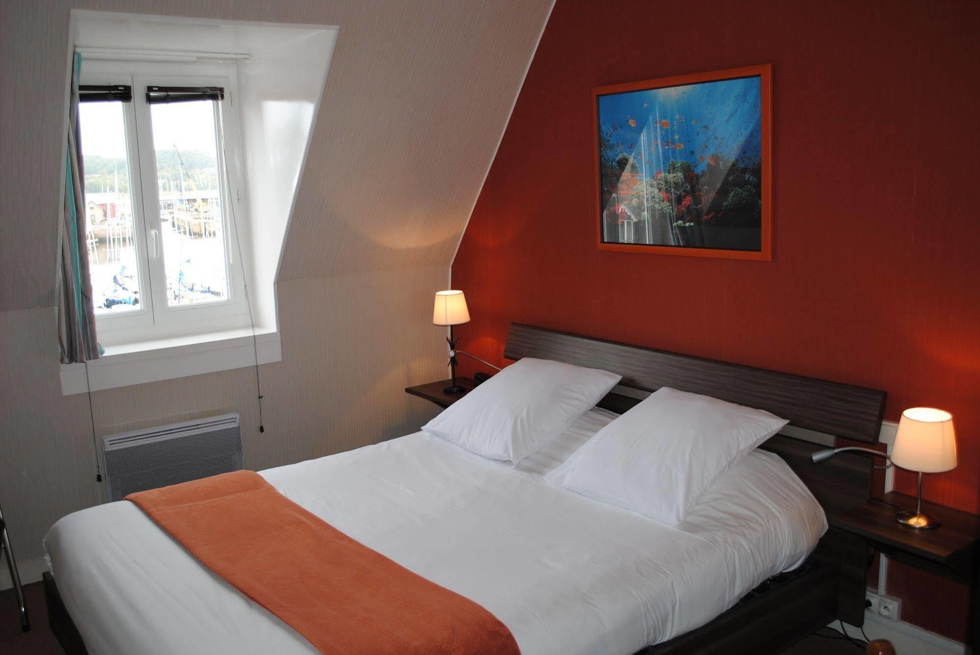 Hotel Le Goelo - Port De Paimpol Exterior foto