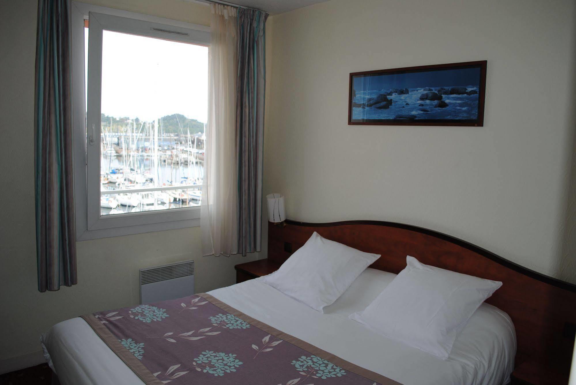 Hotel Le Goelo - Port De Paimpol Exterior foto
