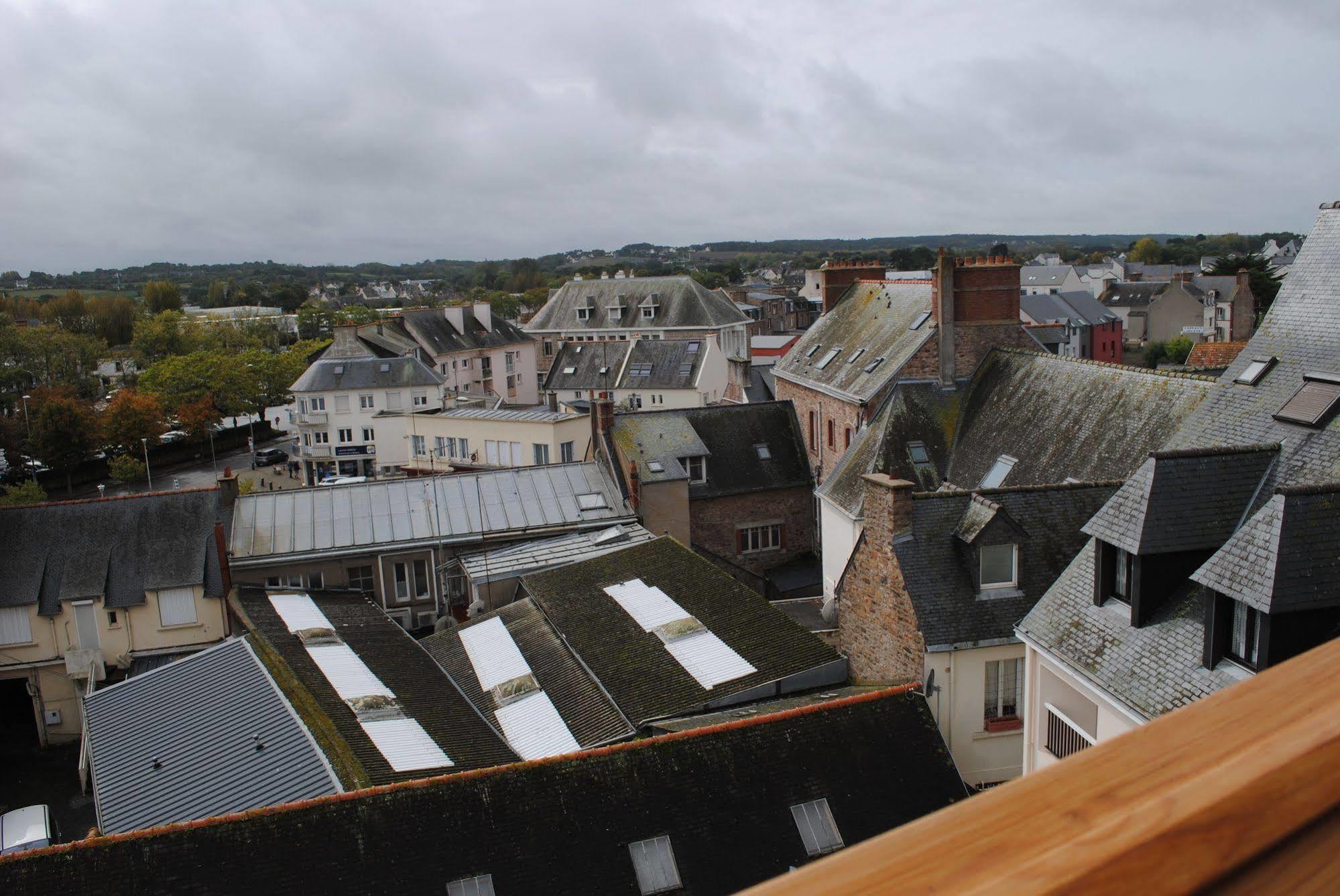 Hotel Le Goelo - Port De Paimpol Exterior foto
